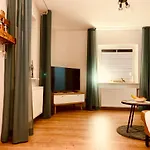 Citynest Und Auszeit - Zwei Ferienwohnungen, Ein Standort - Ideal Fuer Paare Und Familien Mit Kleinkind *