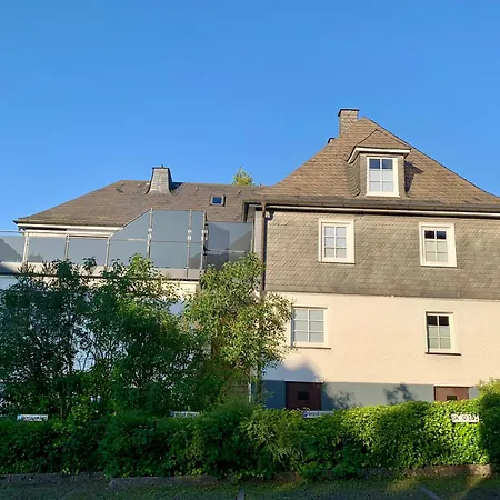 Zwei - Ein Haus - Alles Fusslaeufig - Altstadt, Wanderwege, Freibad Und Restaurants In Unmittelbarer Naehe * Schmallenberg