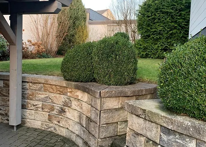 Citynest Und Auszeit - Zwei Ferienwohnungen, Ein Standort - Ideal Fuer Paare Und Familien Mit Kleinkind Schmallenberg